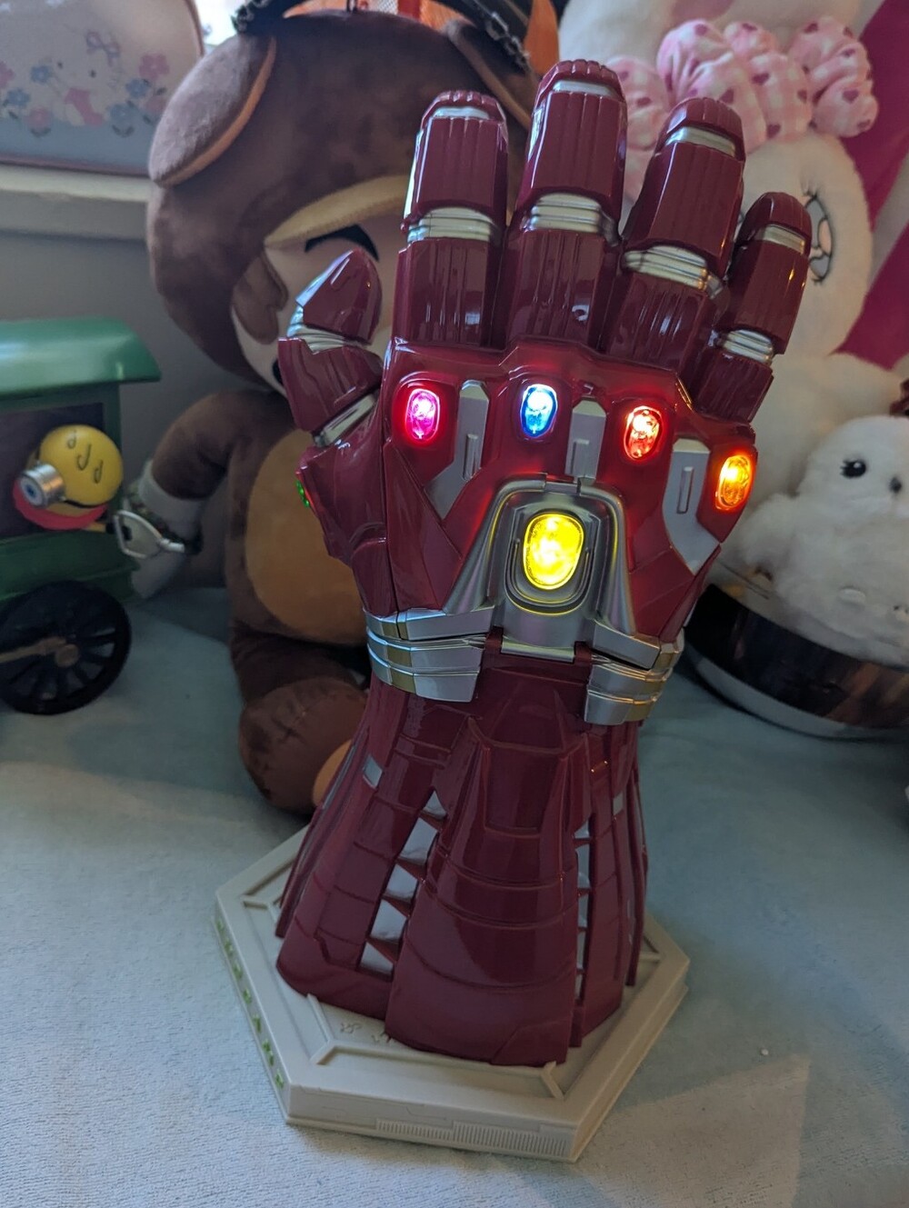 Avengers Endgame Encore gauntlet Popcorn Bucket
